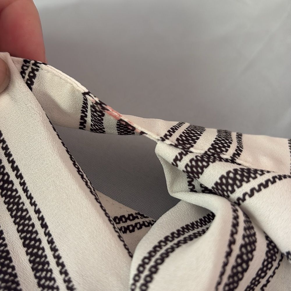 Lush Striped Blouse - Picture 12 of 15